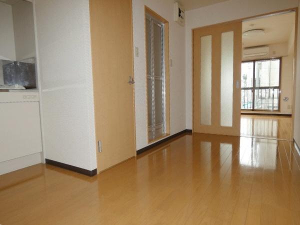 山岸ビル