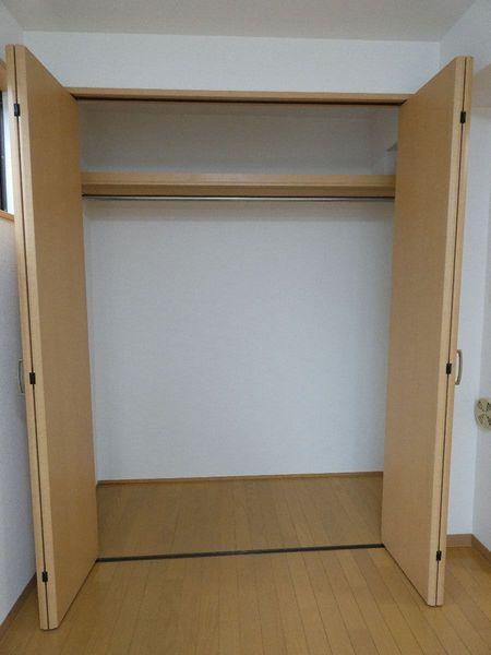 山岸ビル