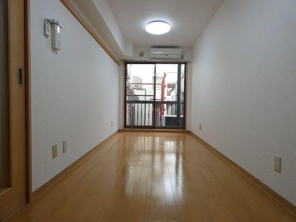 山岸ビル