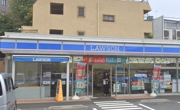 ファミリーハイツ(ローソン鵜の木一丁目店)