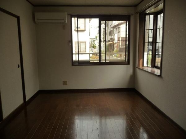 エリゼ壱番館