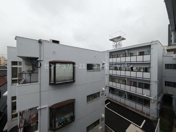 青葉マンション３号館