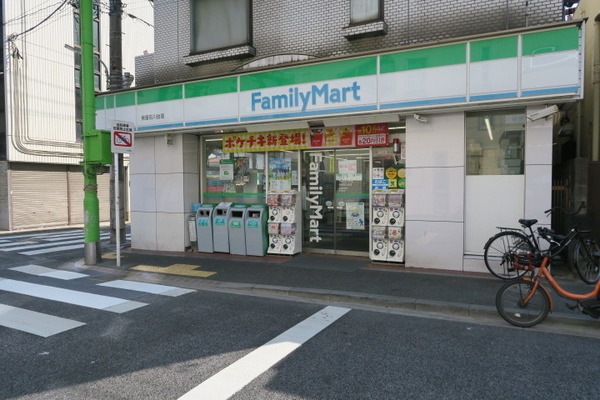 メゾンドアミ(ファミリーマート栄屋石川台店)