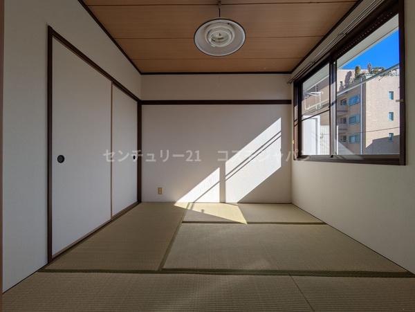 クレール参番館