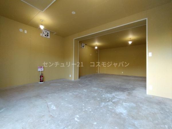 ＧＲＡＮＤＥＬ　ＳＡＫＵＲＡ　１階店舗