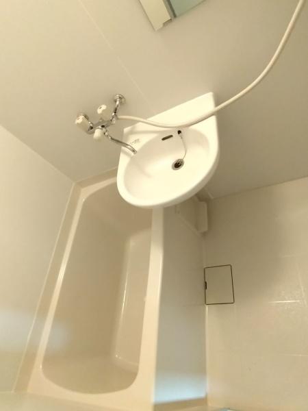 ＰＬＯＶＥＲＳ　ＣＯＵＲＴ（プロバーズコート）