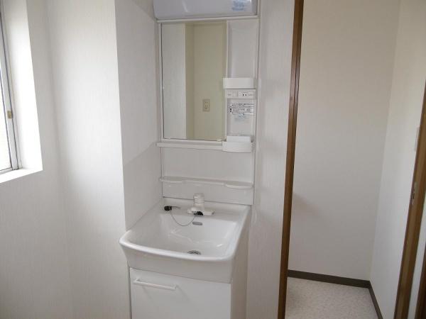 山内ビル