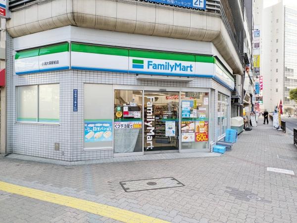 キャビックビル(ファミリーマート小浦大森駅前店)
