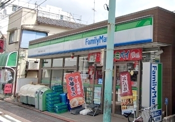 ユーアイハイム(ファミリーマート西蒲田大城通り入口店)