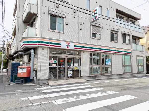 第２シャトレー青山(セブンイレブン大田区千鳥2丁目店)