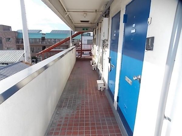 山岸ビル