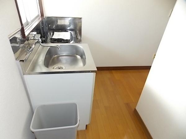 山岸ビル