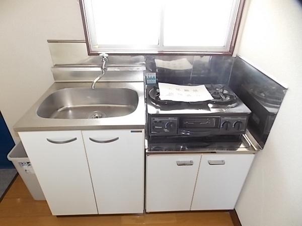 山岸ビル