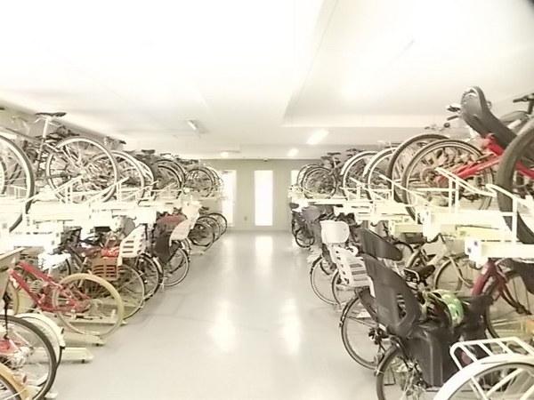 アールブラン千鳥町　604