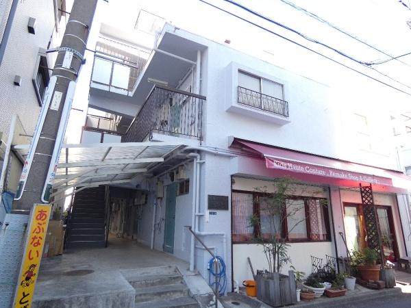 青葉マンション２号館