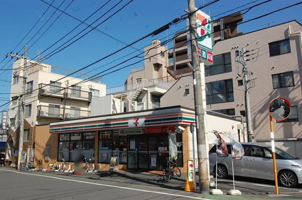 日米ビル(セブンイレブン板橋大山公園前店)