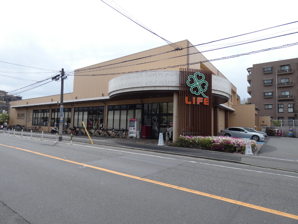 サンシャルム上池台(ライフ上池台店)