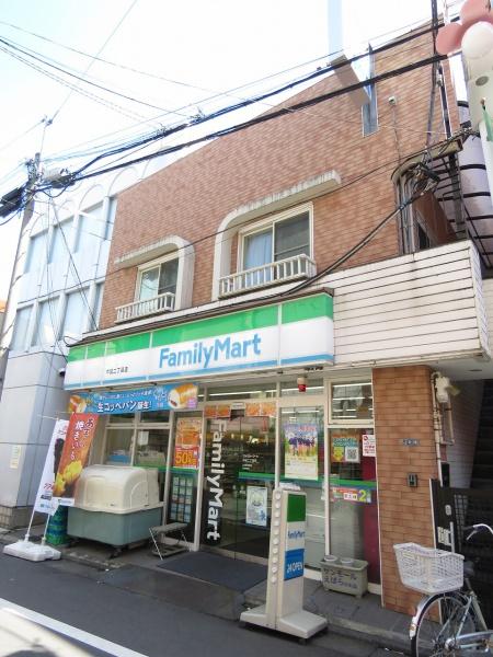 森川ハウス(ファミリーマート　中延2丁目店)
