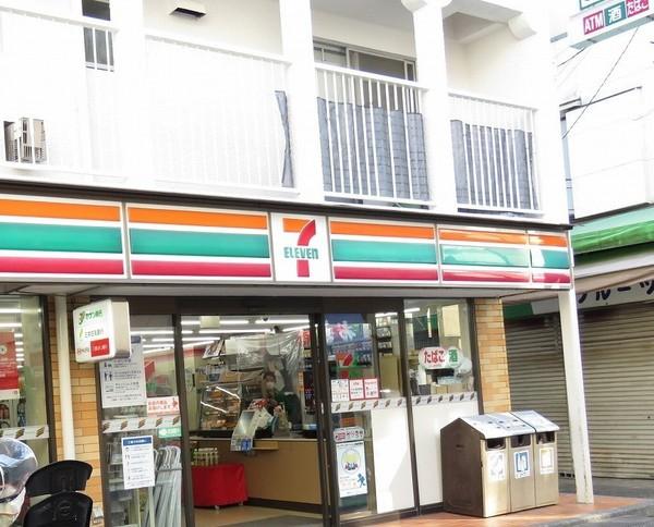 コーポリラ目黒(セブンイレブン 目黒平和通り店)