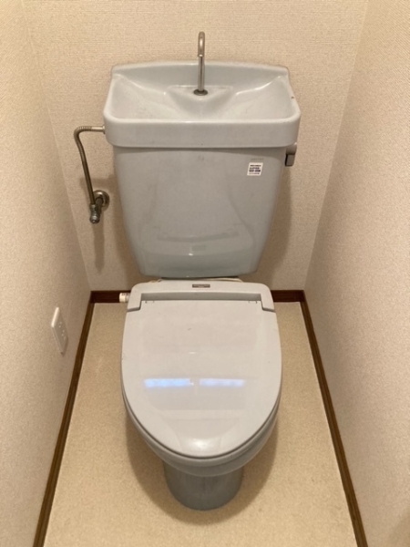 瀬崎2丁目貸家