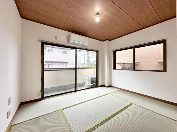 足利屋ハイツ