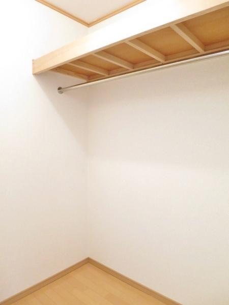 メゾンサンライズ３