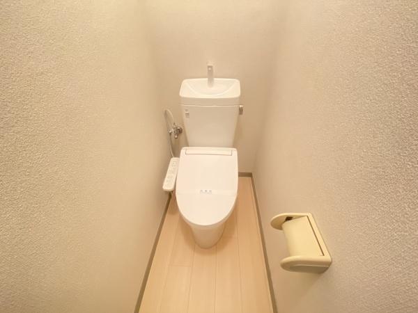 フローレンスエビハラ