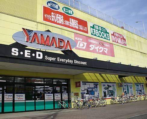 ファミールオガワＡ(ヤマダ電機テックランド浦和埼大通り店)