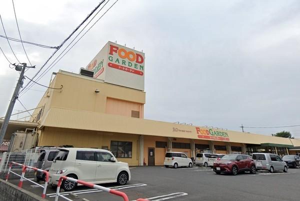 神山ハイツ(フードガーデン白鍬店)