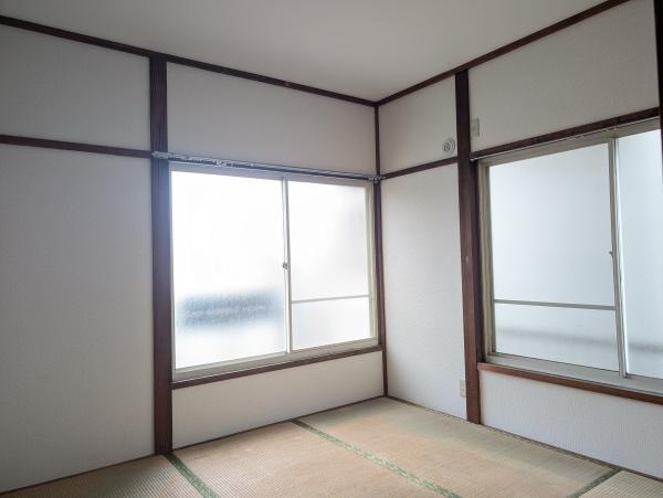 栄和テラスハウス