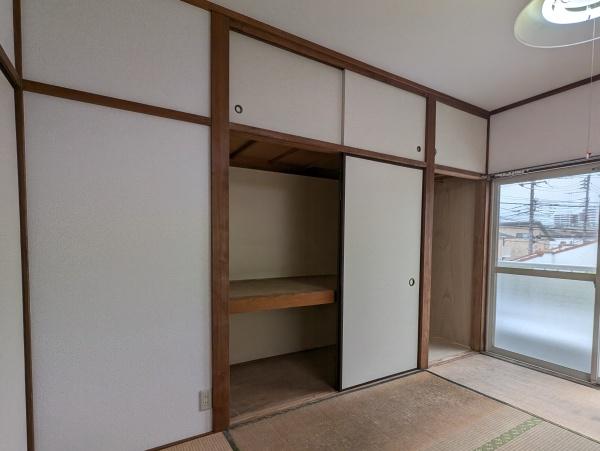 栄和テラスハウス