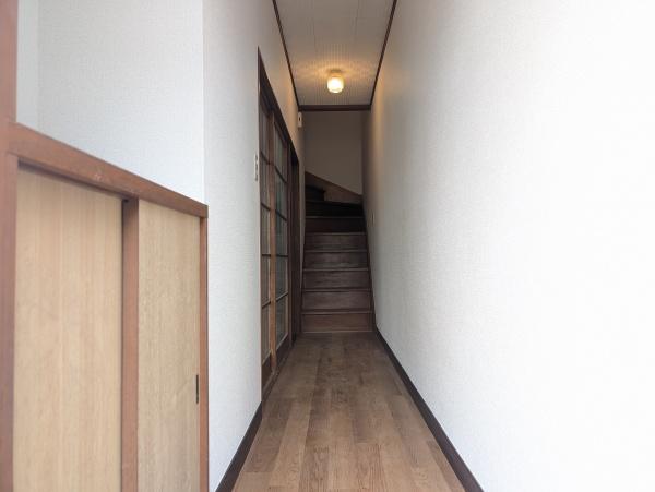 栄和テラスハウス