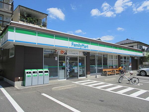チェーロ(ファミリーマートさいたま大戸四丁目店)