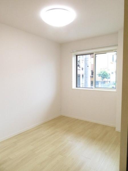 アスマックス南与野3　F棟