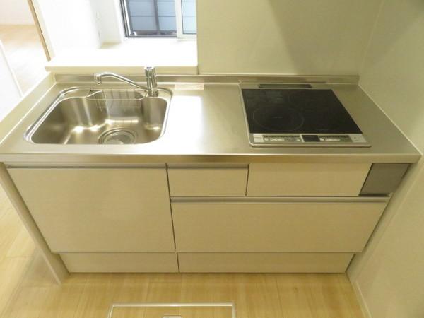 アスマックス南与野3　F棟