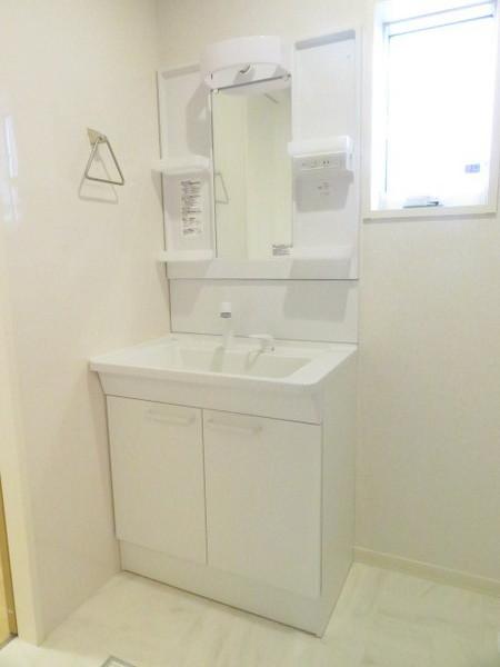 アスマックス南与野3　F棟