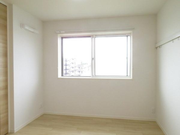 アスマックス南与野3　F棟