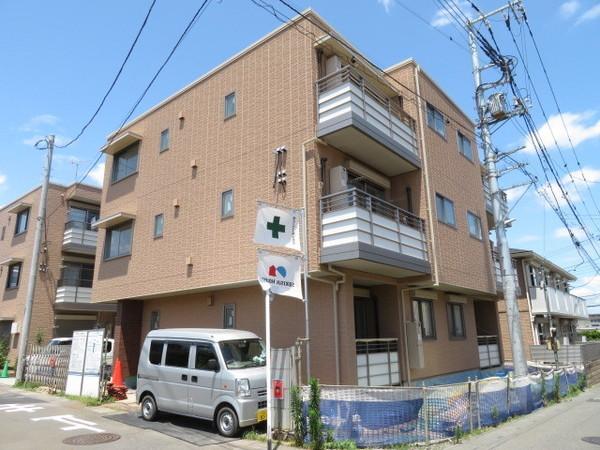 アスマックス南与野3　F棟