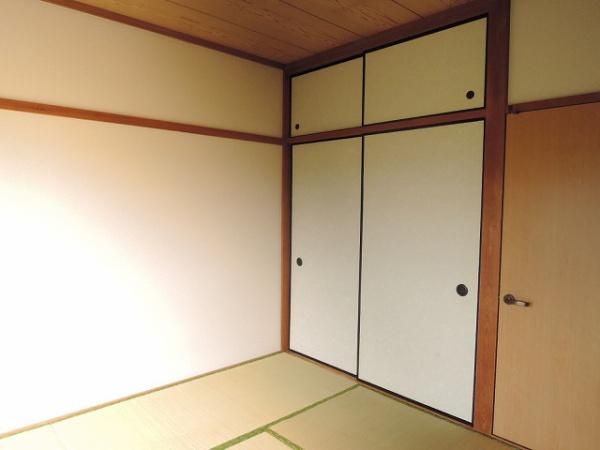 プリムローズ・トモ