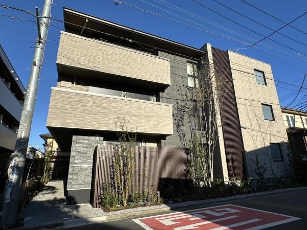 ラ・メゾン・カノン氷川参道