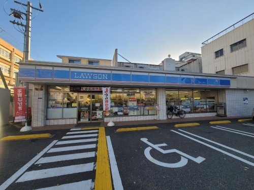鎌谷ビル(ローソン尼崎南七松町一丁目店)