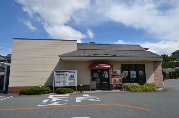 川西市錦松台戸建て(マクドナルド川西多田店)