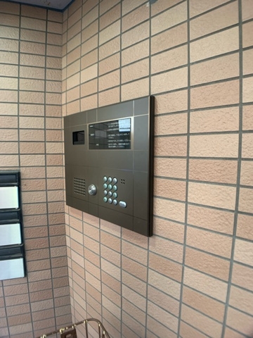 メゾン　ユニ