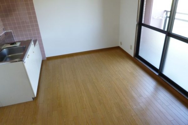 アベリア壱番館