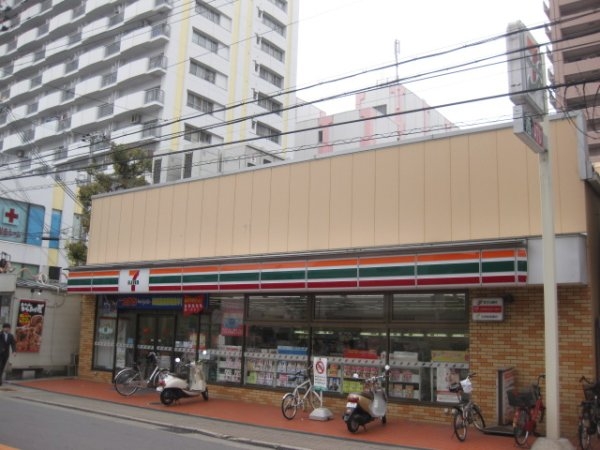 CUBE南塚口3(セブンイレブン阪急塚口駅南店)