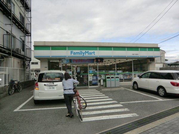 下坂部1丁目貸家(ファミリーマート尼崎下坂部店)