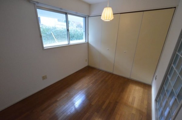 ロイヤルメゾン甲東園4