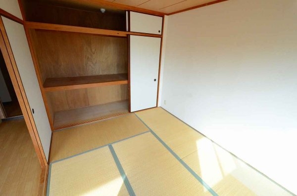メゾン南塚口
