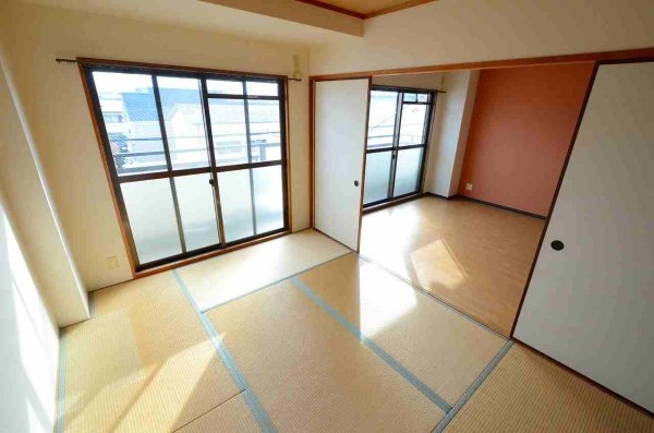 メゾン南塚口