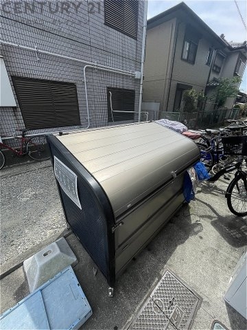 パープルウエスト